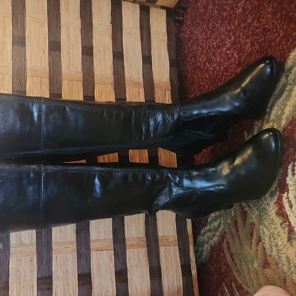 Born Knee Boots - Picture 1 of 12